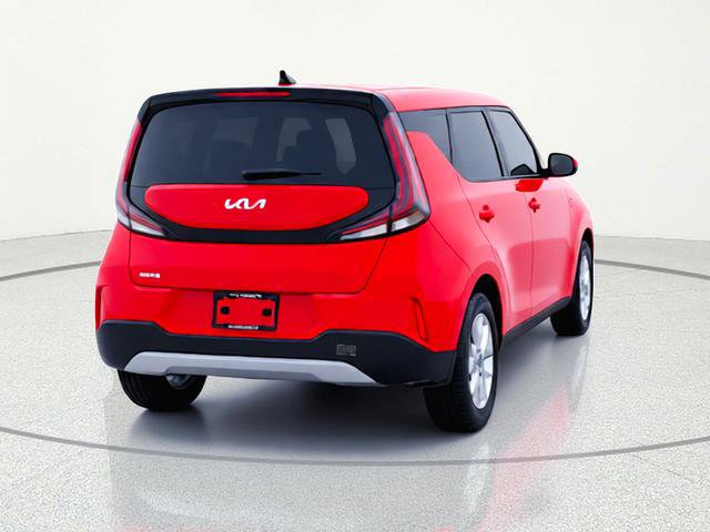 Certified 2023 Kia Soul LX w/ LX Technology Package FWD image 5