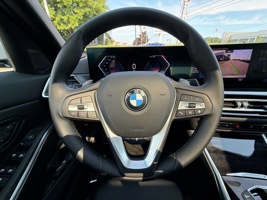 Used 2024 BMW 330i xDrive Sedan w/ Premium Package AWD/4WD image 23