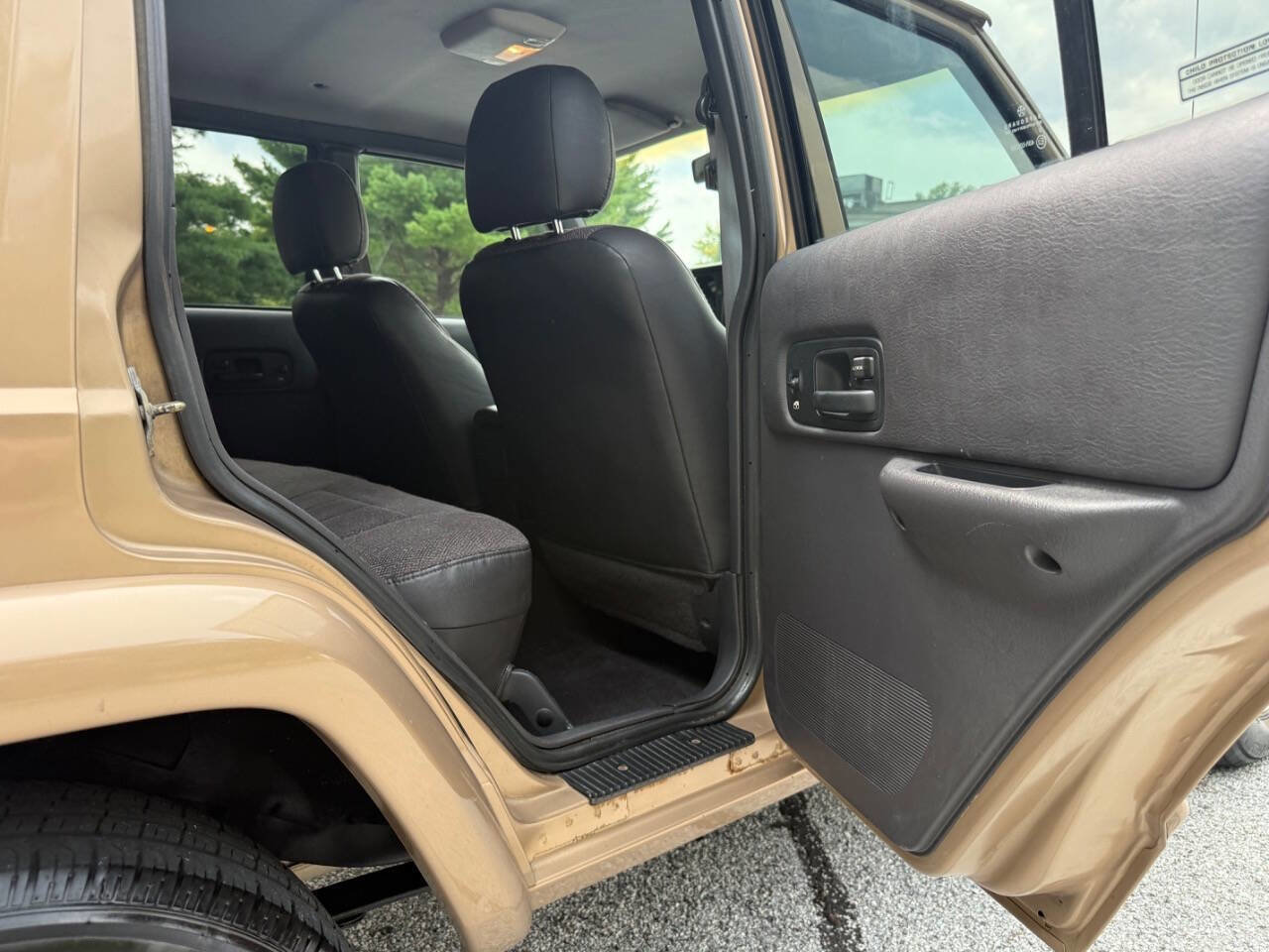 Used 1999 Jeep Cherokee Classic image 67