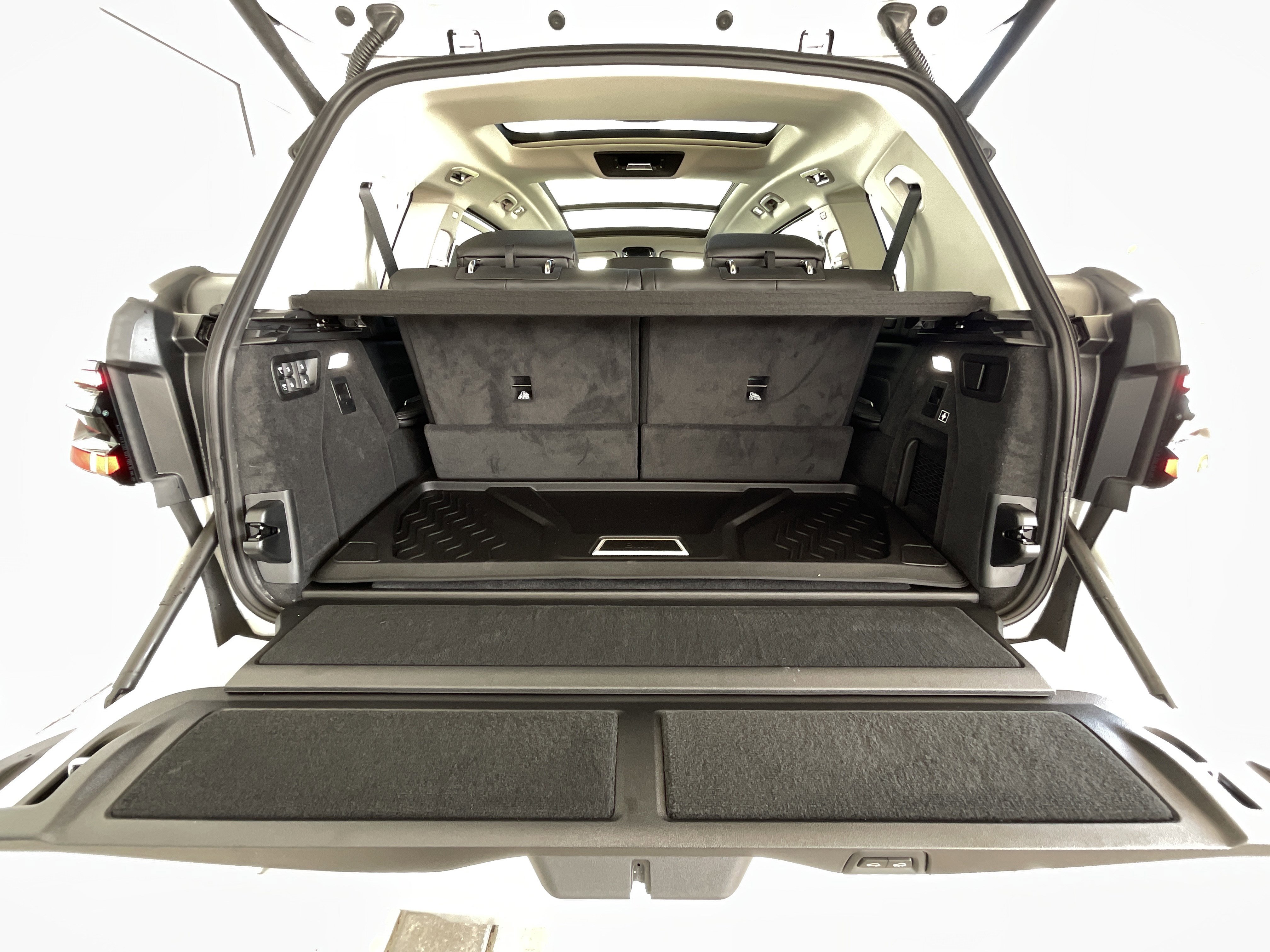 New 2026 BMW X7 xDrive40i w/ Premium Package image 33