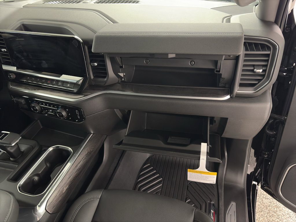 New 2026 Chevrolet Silverado 1500 LTZ image 15