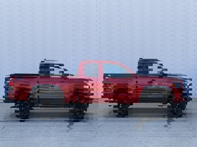 Used 2022 Toyota Tacoma SR w/ SX Package image 3