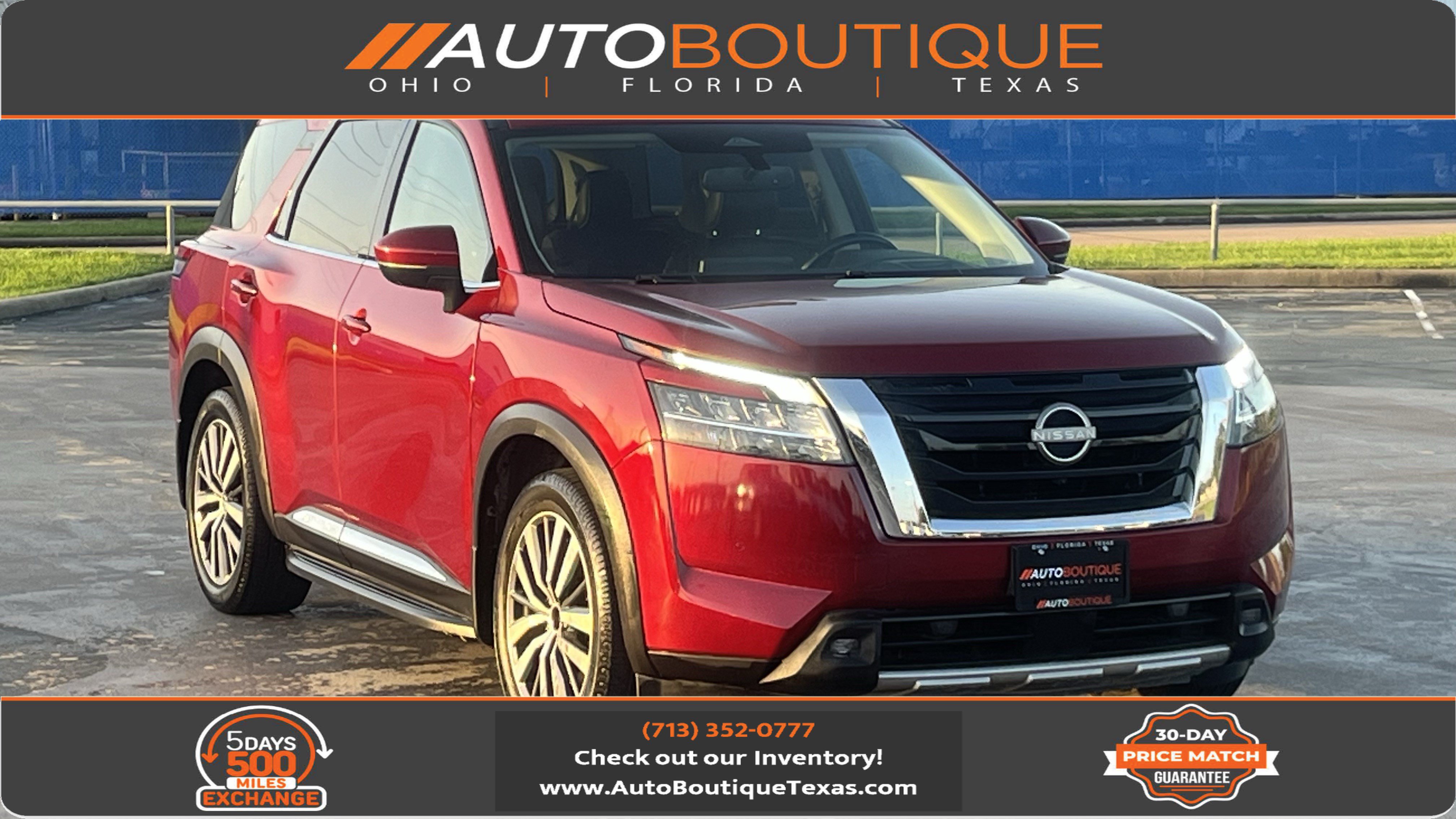 Used 2022 Nissan Pathfinder Platinum w/ Cargo Package FWD image 1