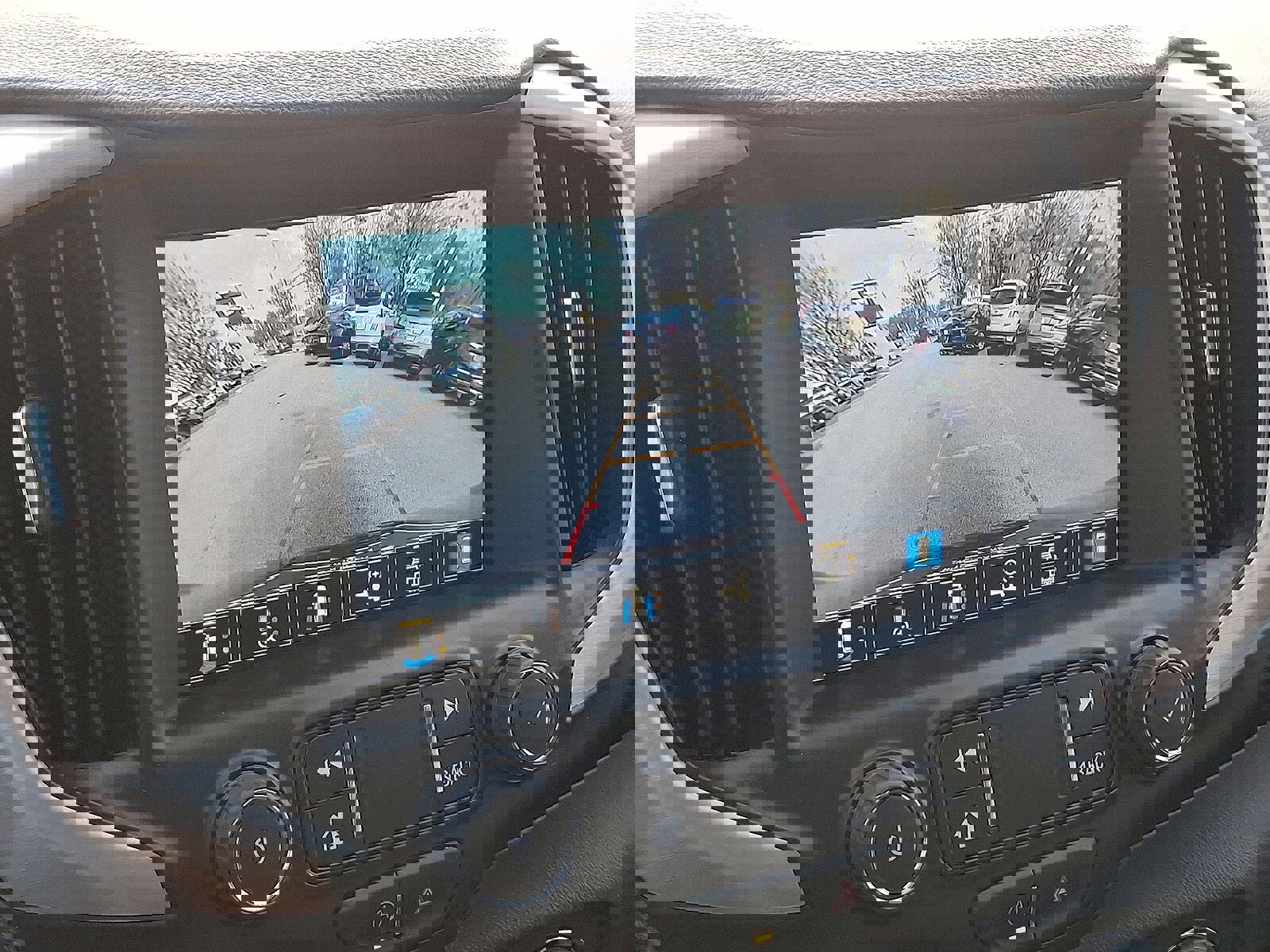 Certified 2022 GMC Terrain Denali w/ Denali Premium Package image 15