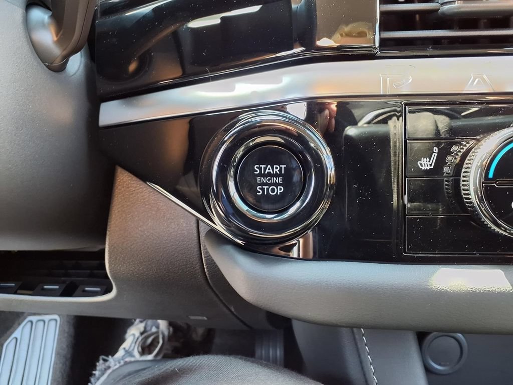 New 2026 Nissan Pathfinder SV AWD/4WD image 8