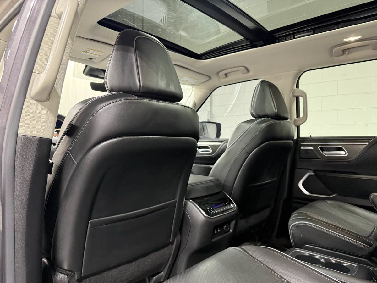 Used 2025 INFINITI QX80 Luxe AWD/4WD image 17