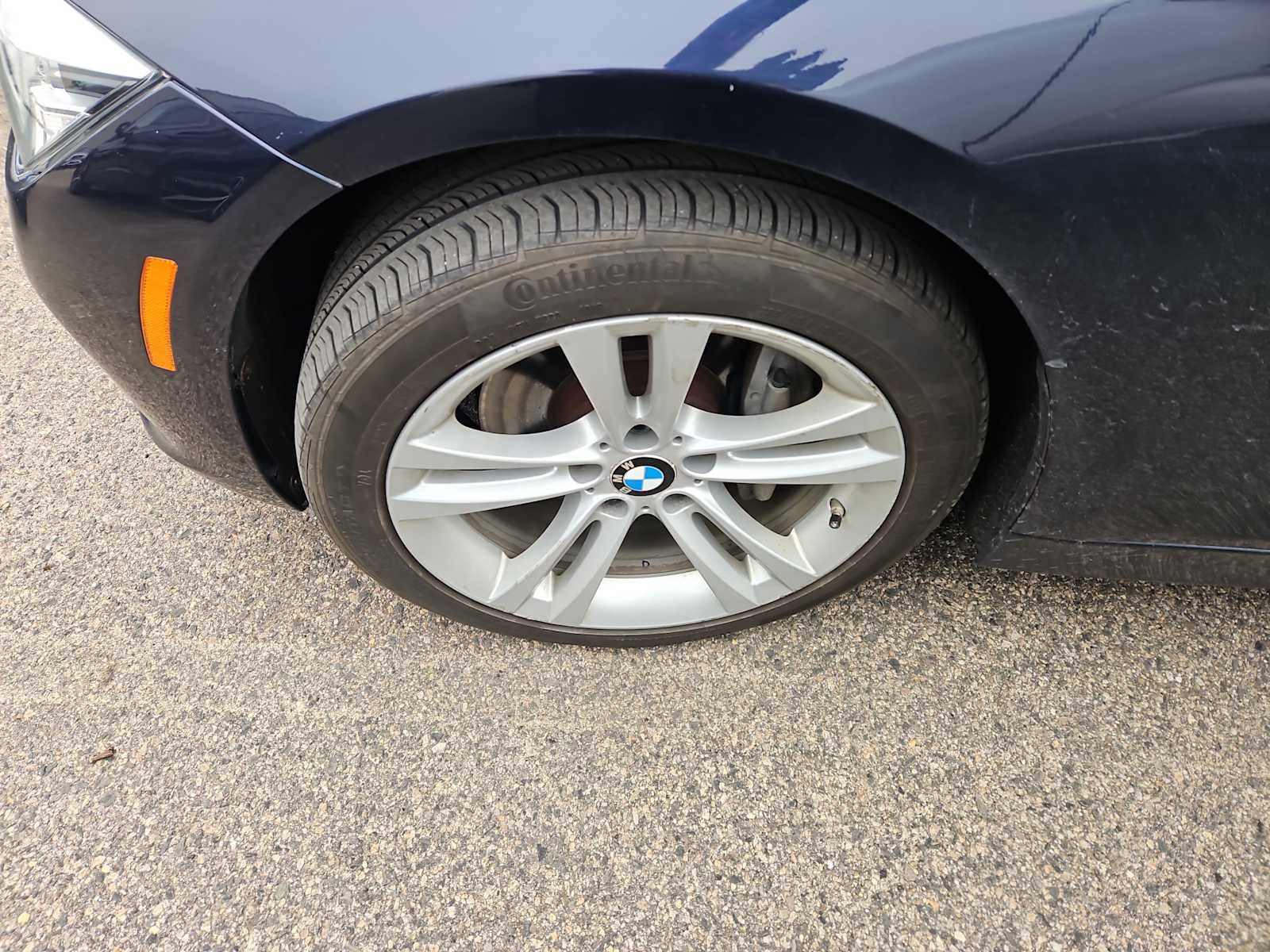 Used 2017 BMW 340i xDrive Sedan image 2