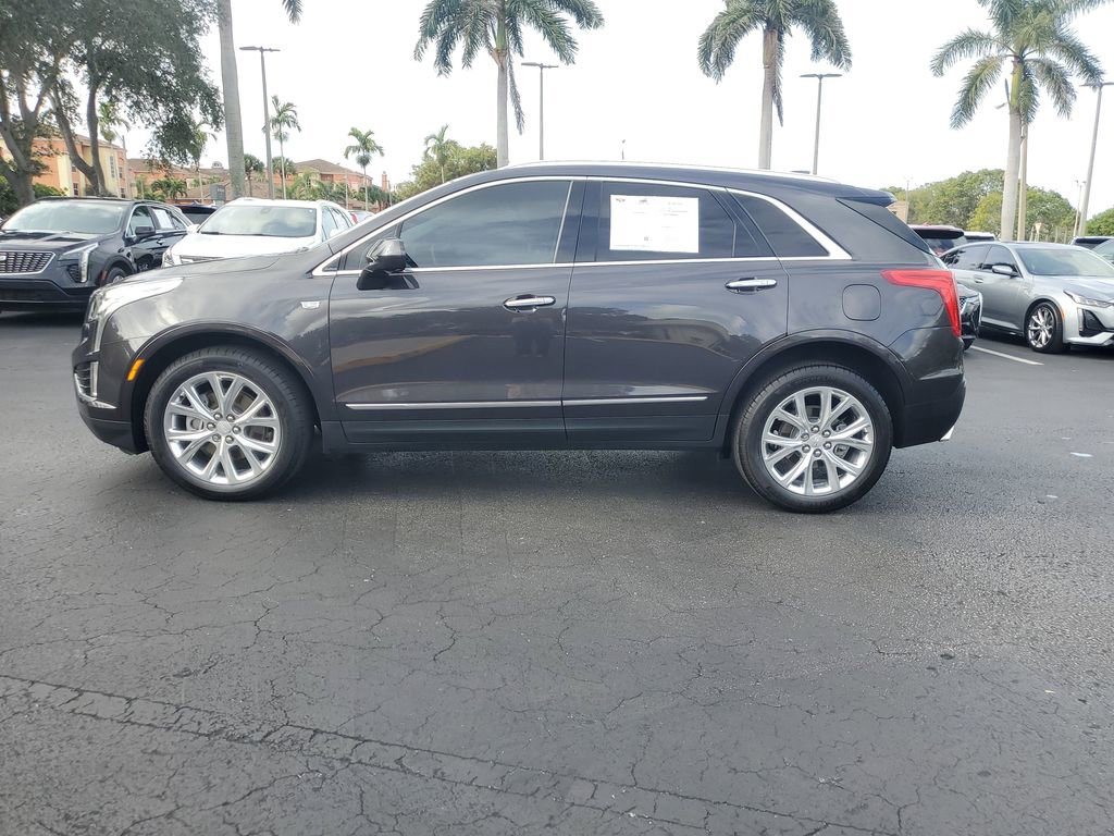 Used 2017 Cadillac XT5 Luxury w/ Driver Awareness Package image 2