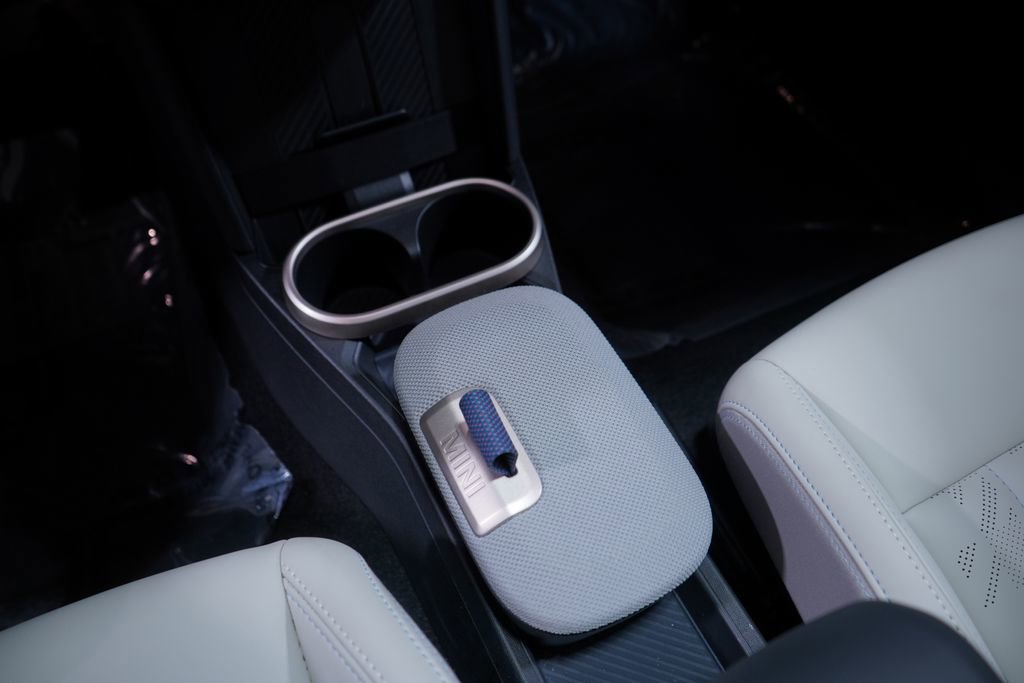 Used 2025 MINI Cooper S image 12