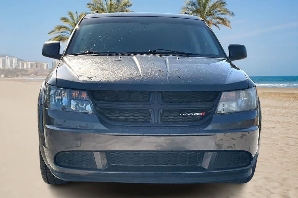 Used 2020 Dodge Journey SE w/ Blacktop Package FWD image 6