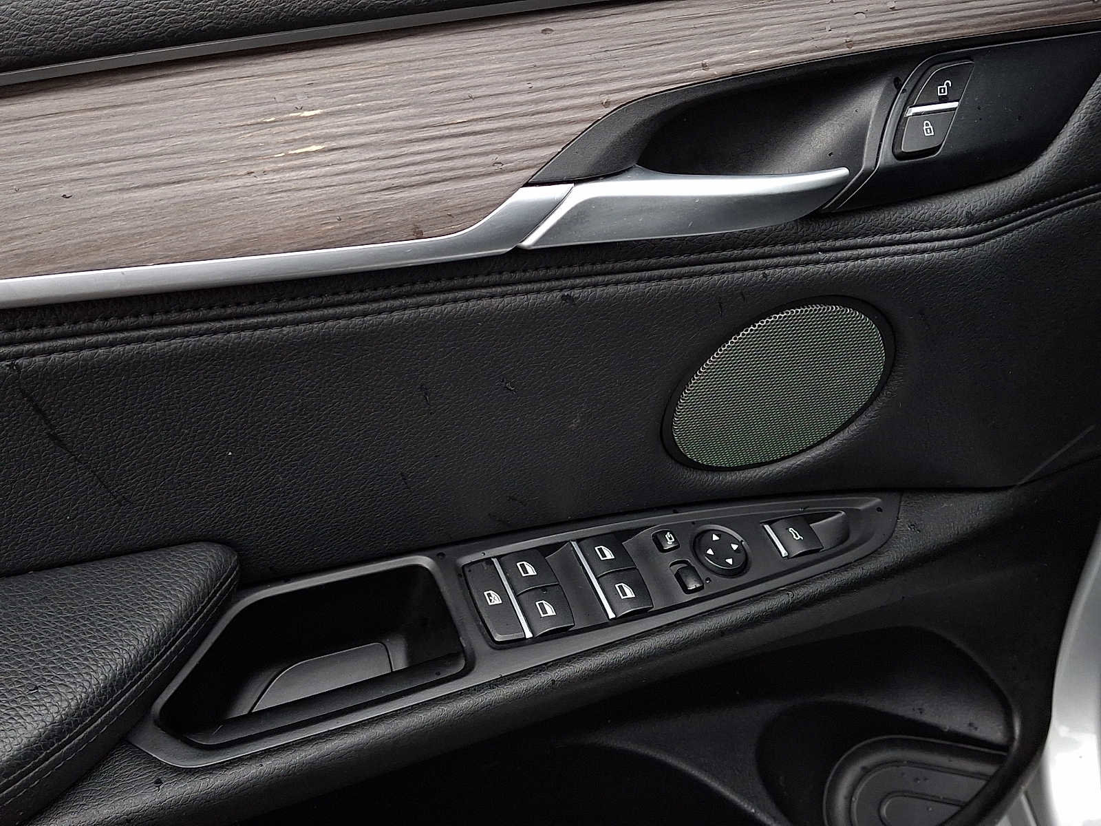 Used 2016 BMW X5 xDrive35i image 11