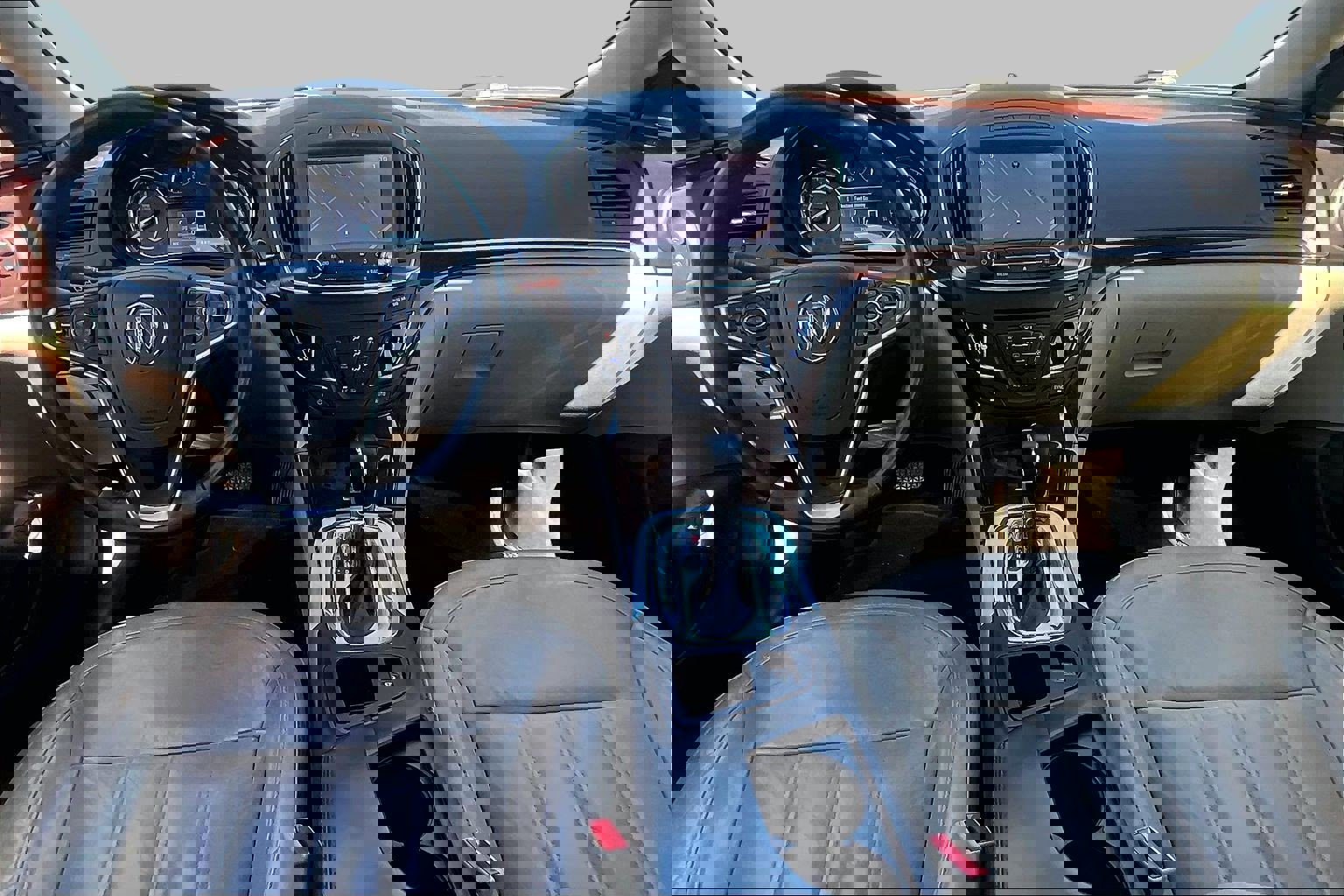 Used 2015 Buick Regal Premium w/ Experience Buick Package image 13