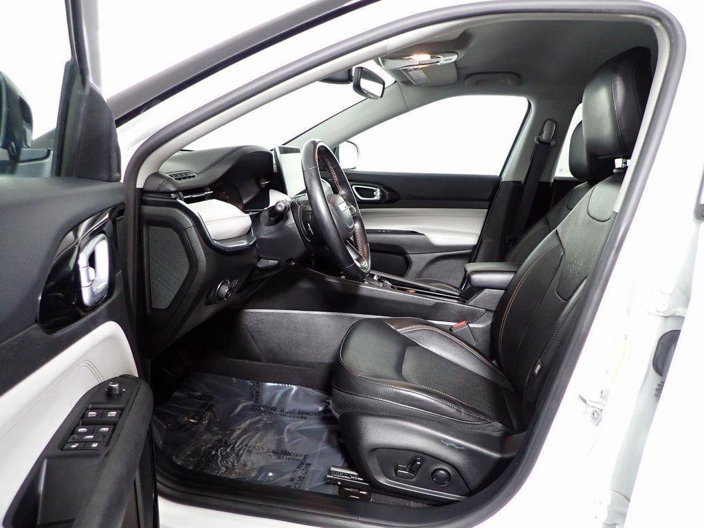 Used 2022 Jeep Compass Limited image 20