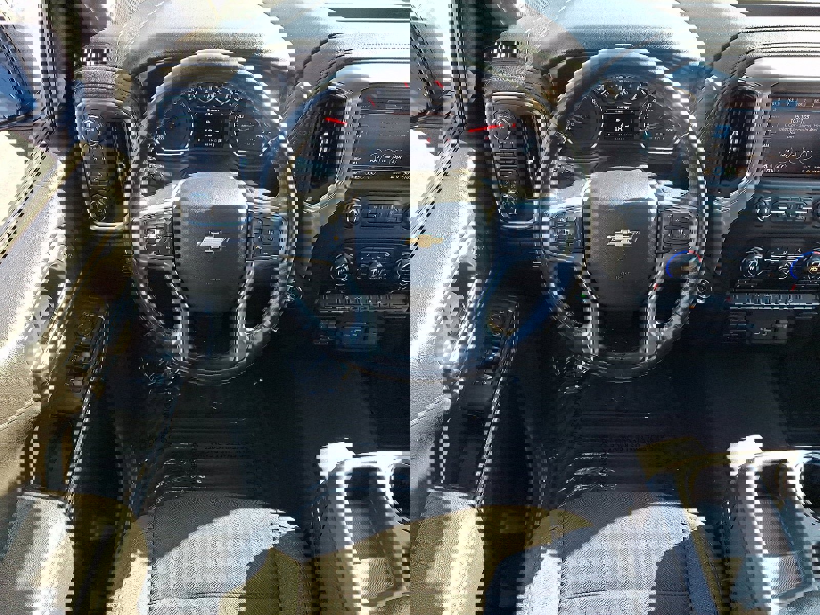 Used 2019 Chevrolet Silverado 1500 LT w/ All-Star Edition image 11