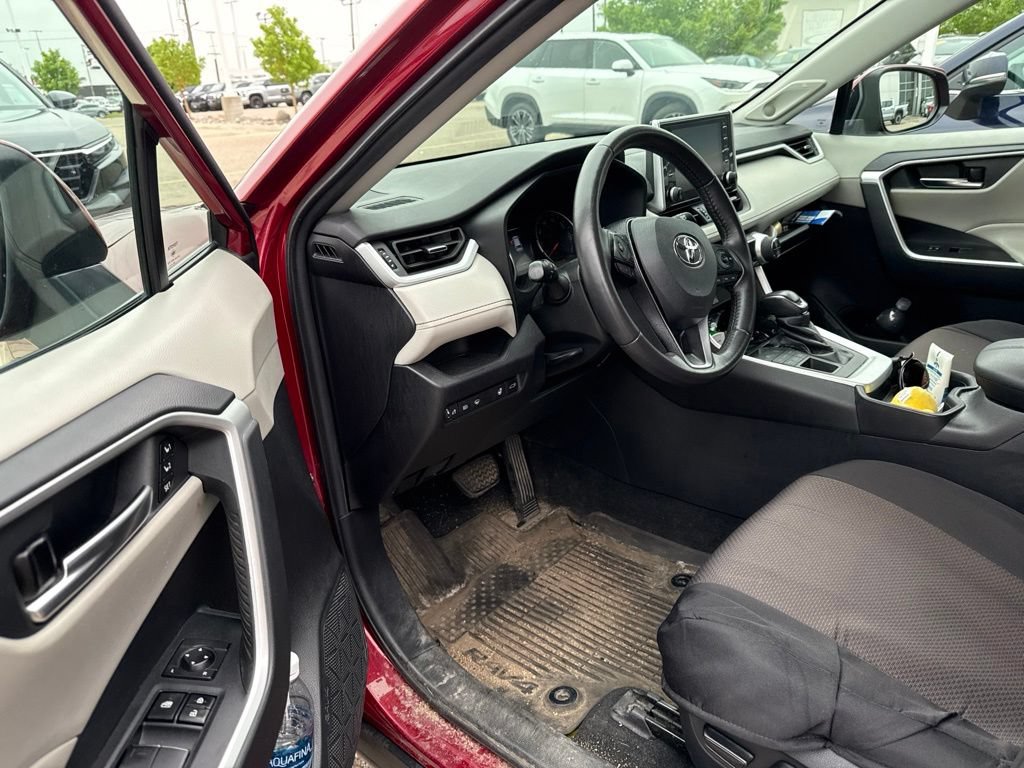 Used 2021 Toyota RAV4 XLE Premium AWD/4WD image 13