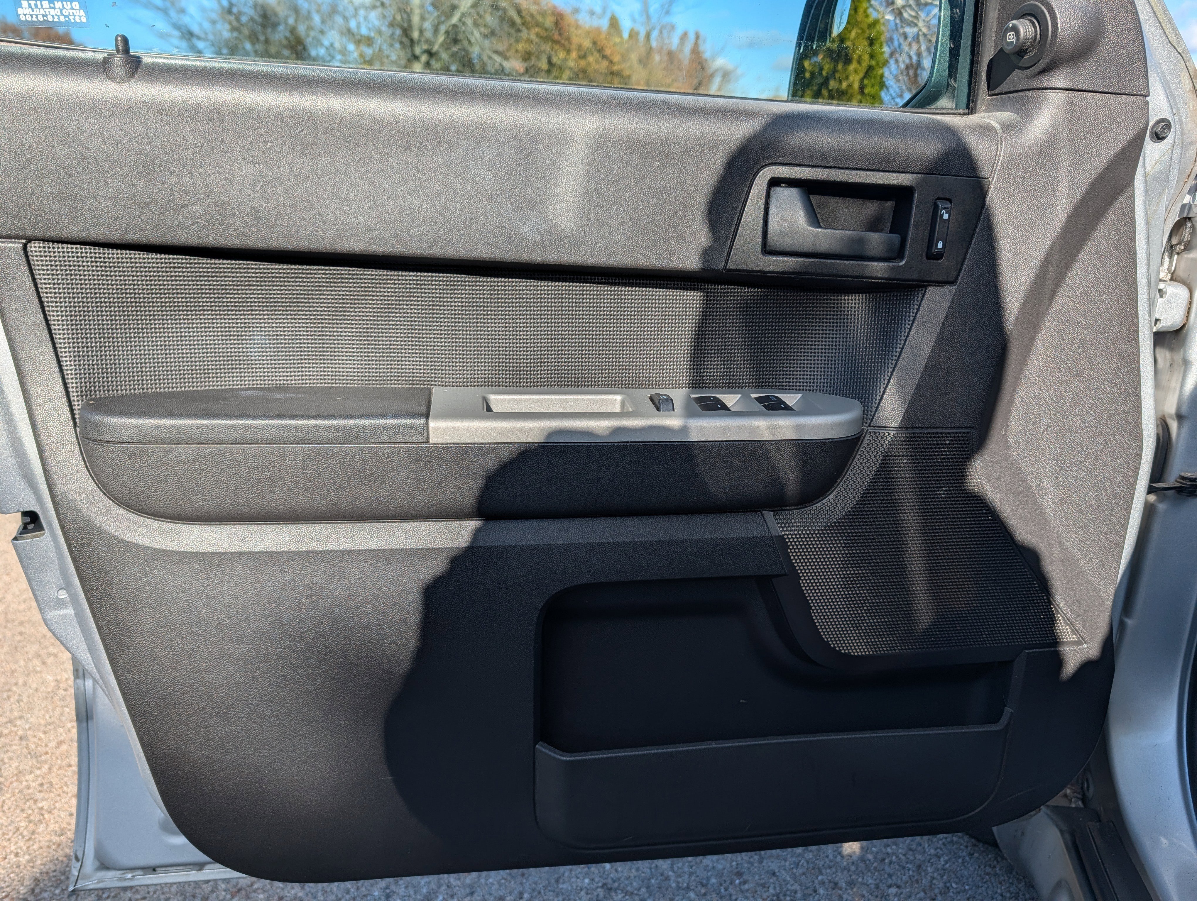 Used 2011 Ford Escape XLT w/ 203A Rapid Spec Order Code image 27