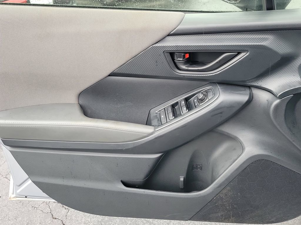 Used 2024 Subaru Crosstrek 2.0i Premium image 16