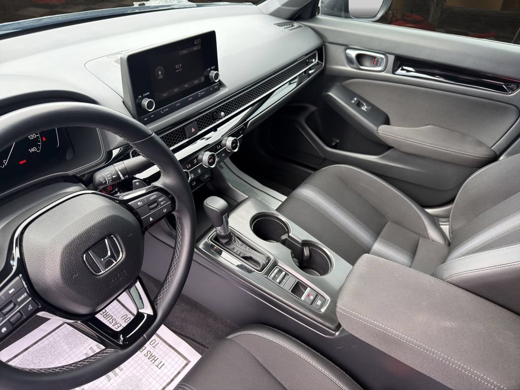 Used 2025 Honda Civic Sport image 27