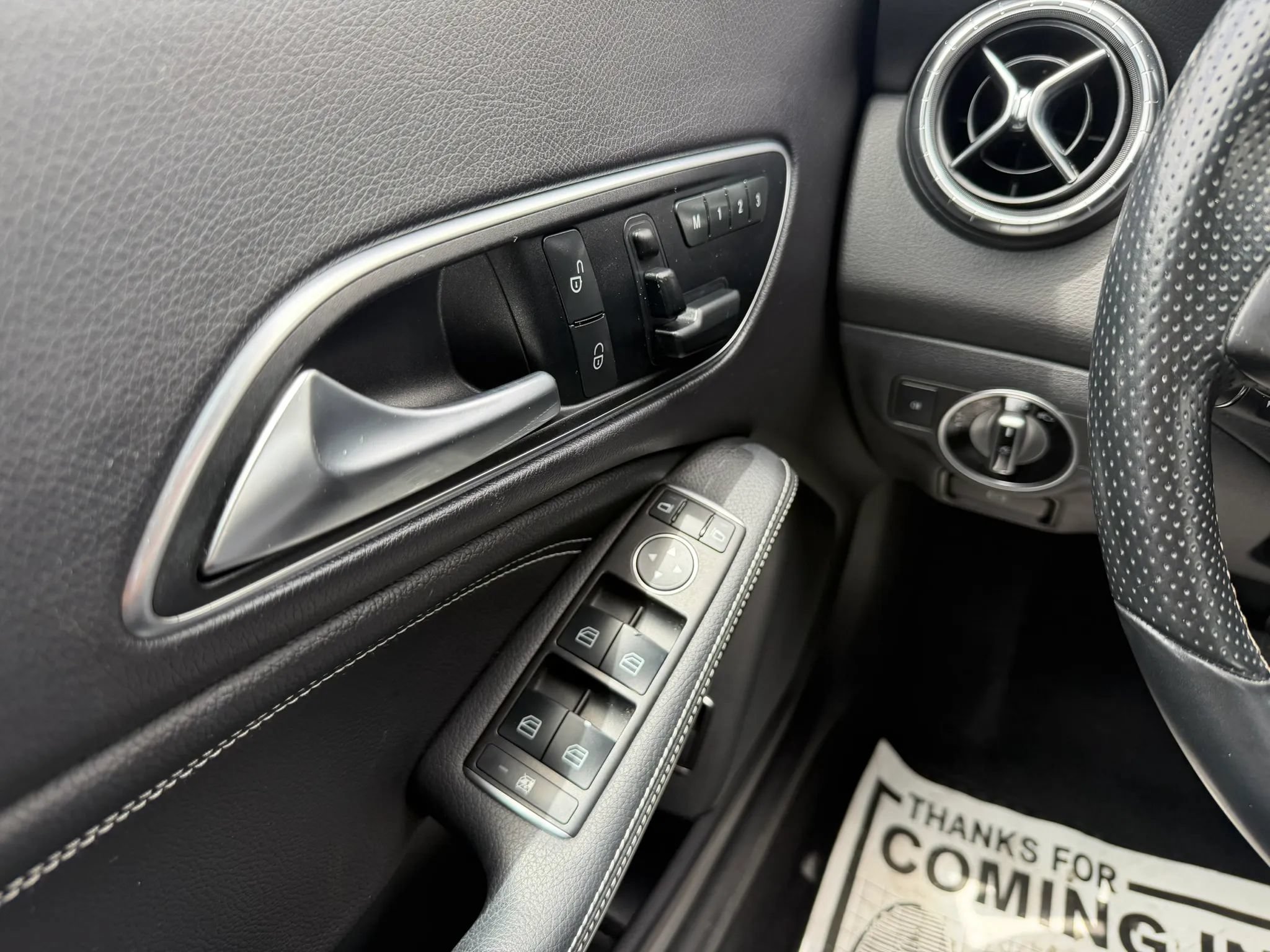 Used 2015 Mercedes-Benz CLA 250 image 21