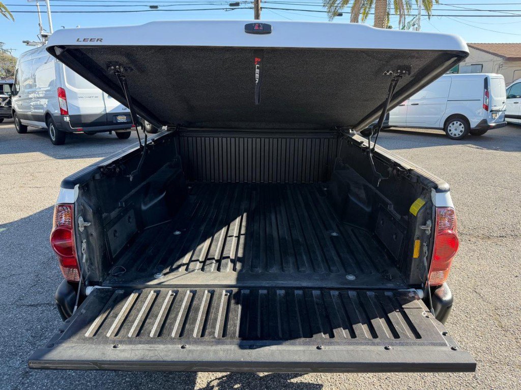 Used 2013 Toyota Tacoma 2WD Access Cab image 33