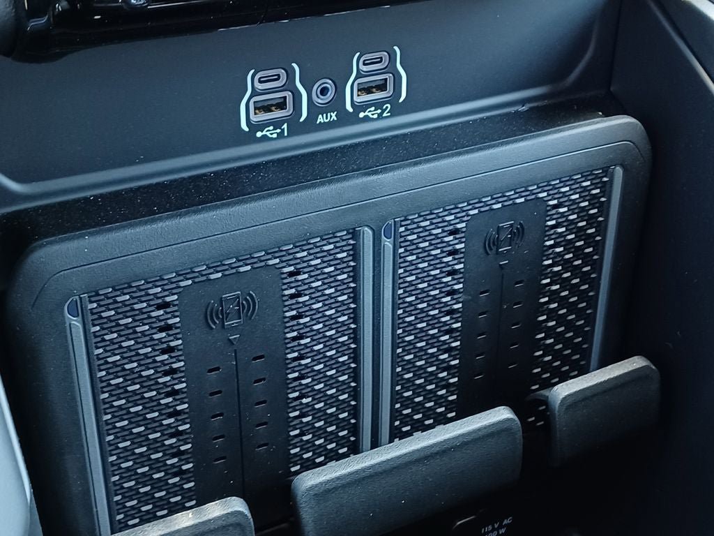 New 2026 RAM 2500 Laramie AWD/4WD image 24