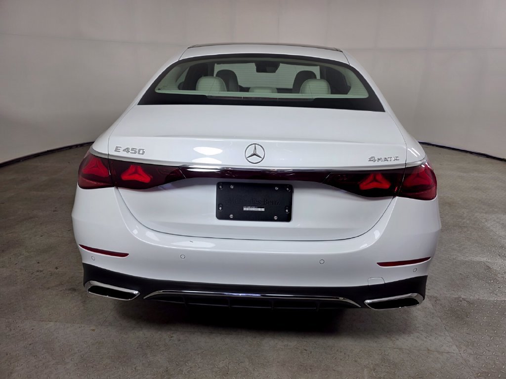 New 2027 Mercedes-Benz E 450 4MATIC Sedan image 5
