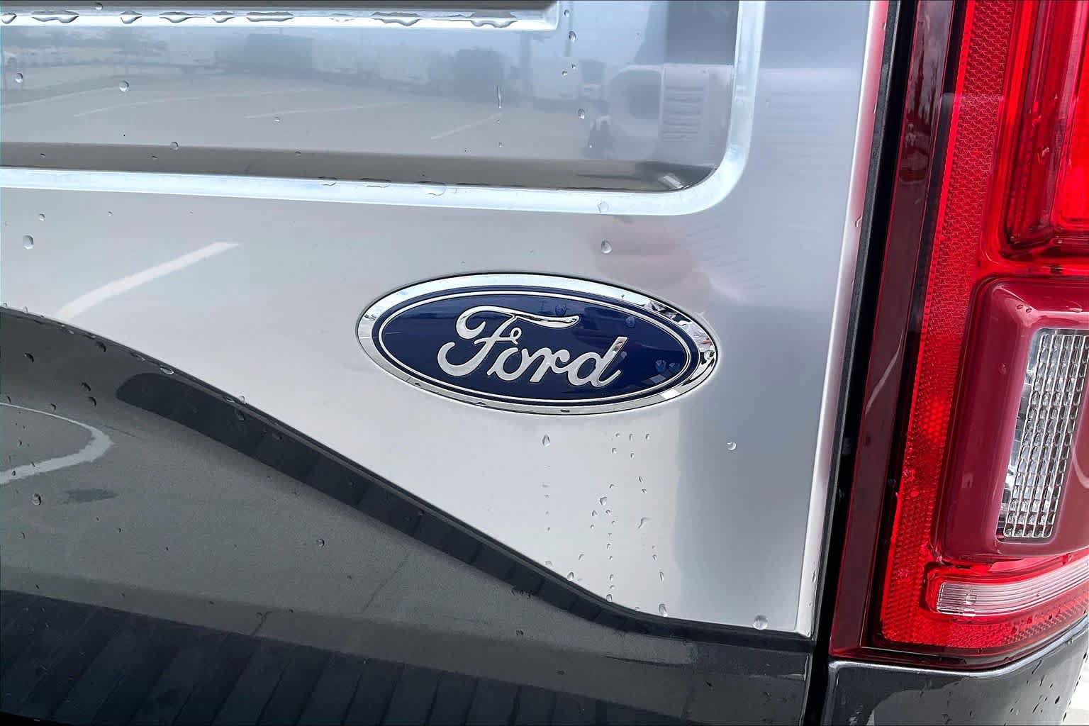 Used 2017 Ford F150 Limited w/ Trailer Tow Package AWD/4WD image 30