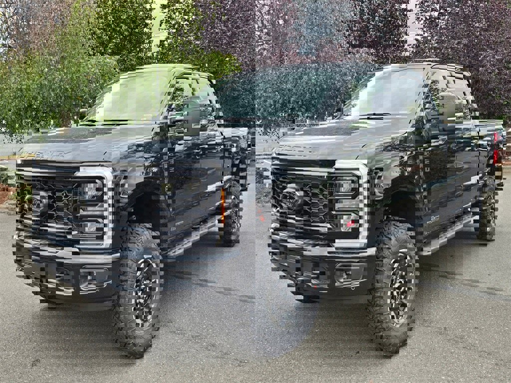 New 2025 Ford F350 Lariat image 1