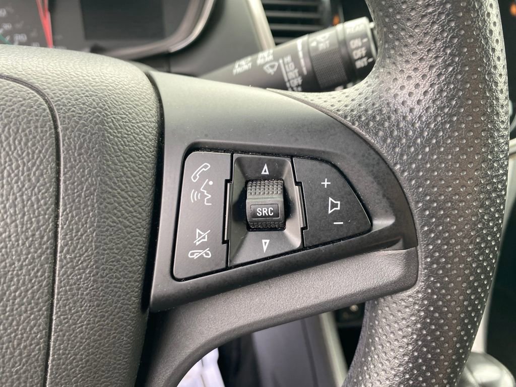 Used 2020 Chevrolet Trax LS w/ Tint and Cruise Package image 27