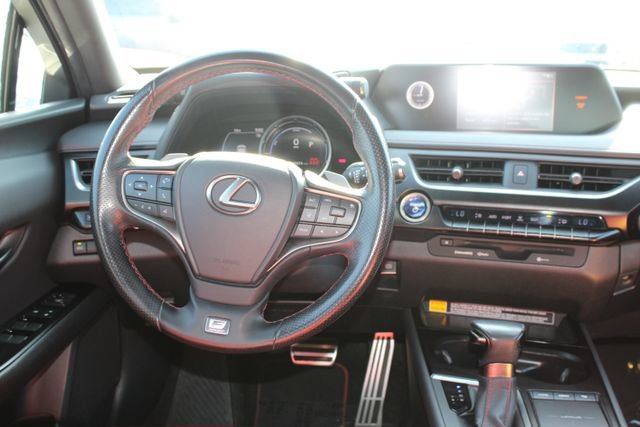 Used 2021 Lexus UX 250h F Sport AWD/4WD image 13