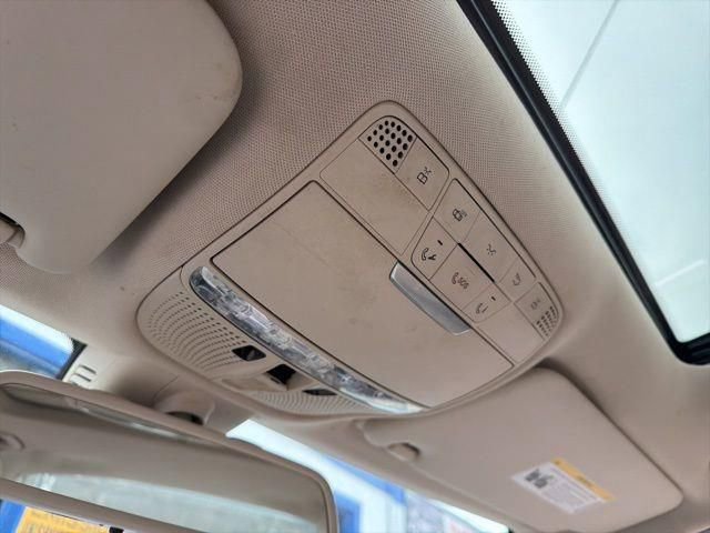 Used 2018 Mercedes-Benz C 300 Sedan image 30