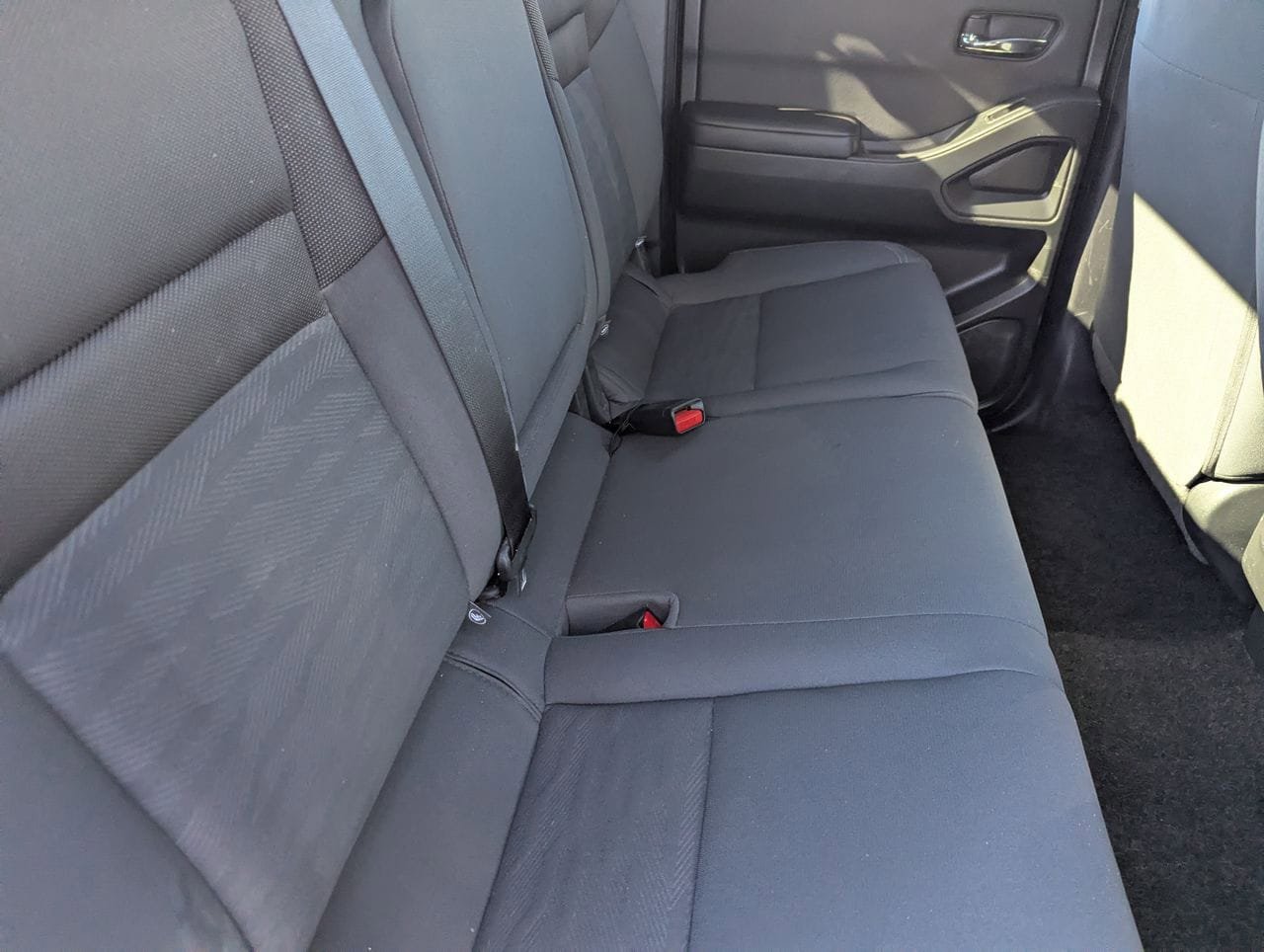 Certified 2024 Nissan Frontier SV image 14