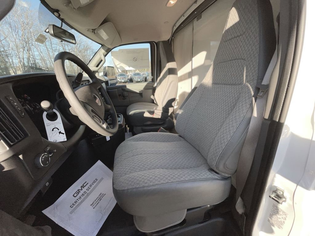 New 2025 GMC Savana 3500 w/ Power Convenience Package image 20
