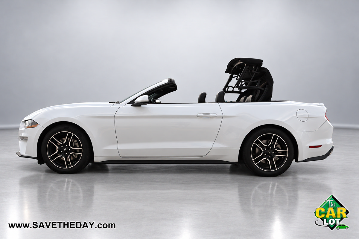 Used 2023 Ford Mustang Premium RWD image 13