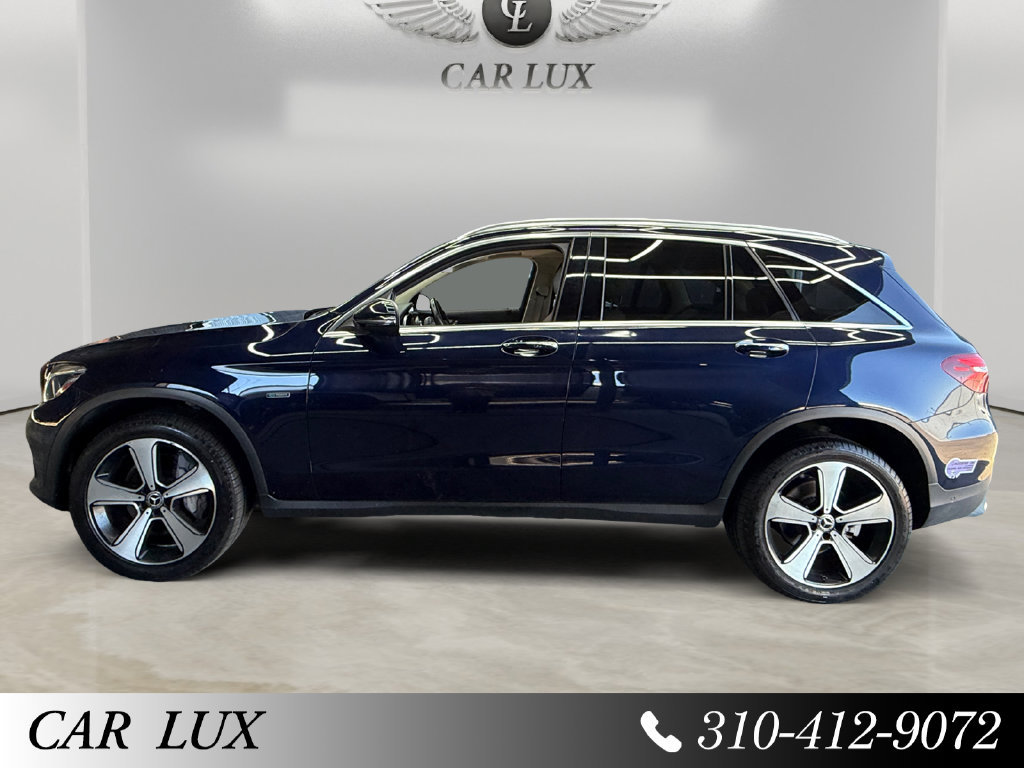 Used 2019 Mercedes-Benz GLC 350e 4MATIC image 2