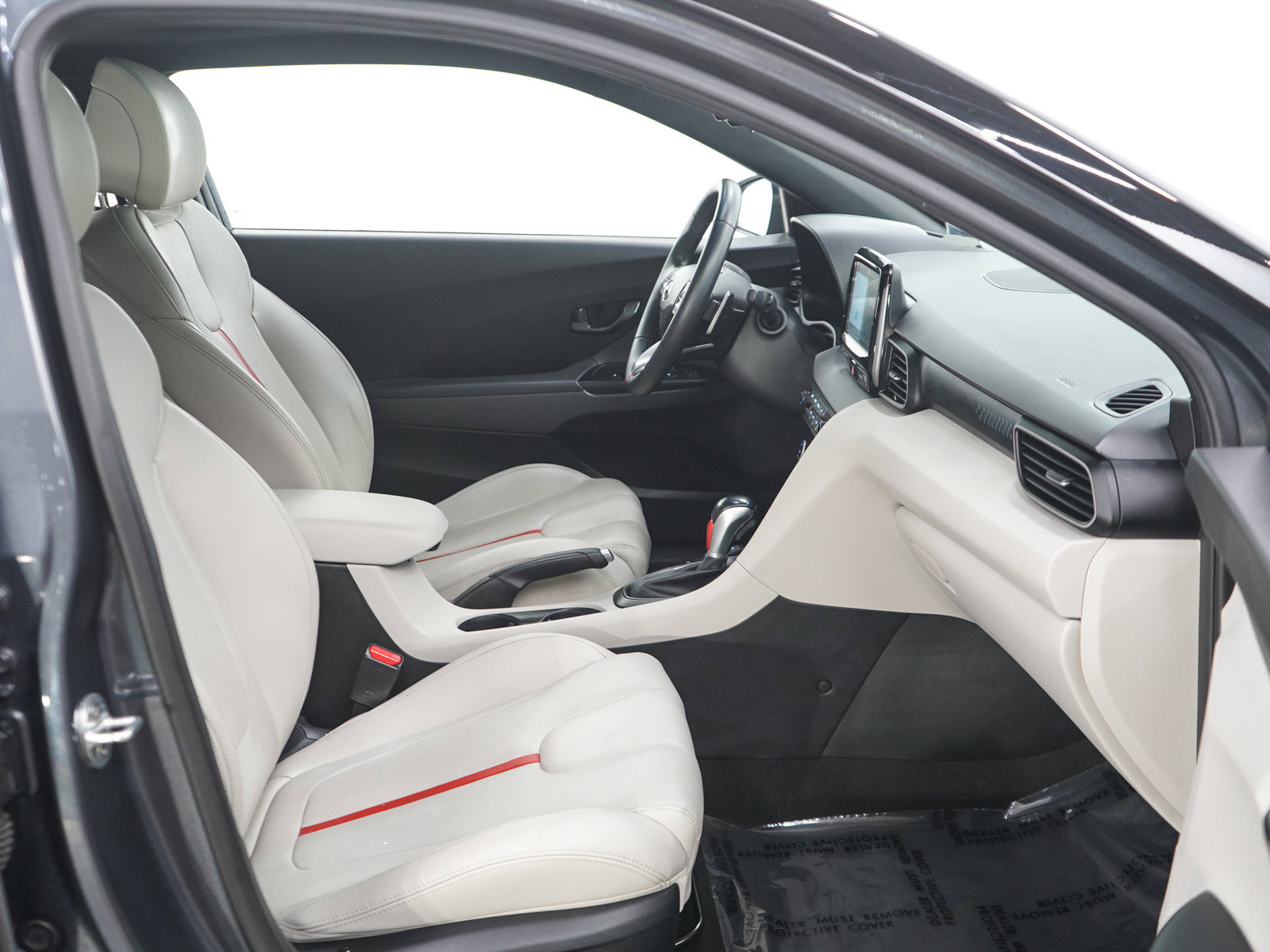 Used 2020 Hyundai Veloster Turbo Ultimate FWD image 12