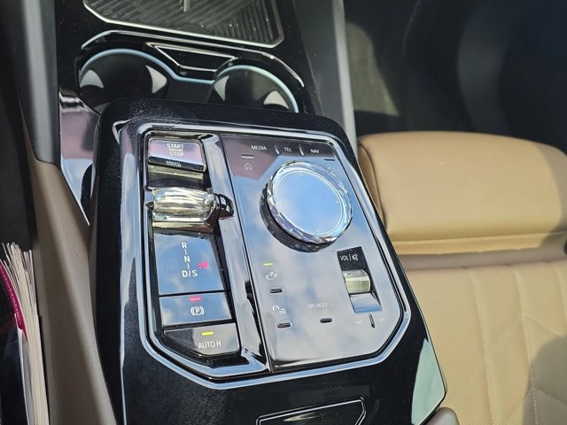 Used 2024 BMW 540i xDrive w/ Executive Package AWD/4WD image 12