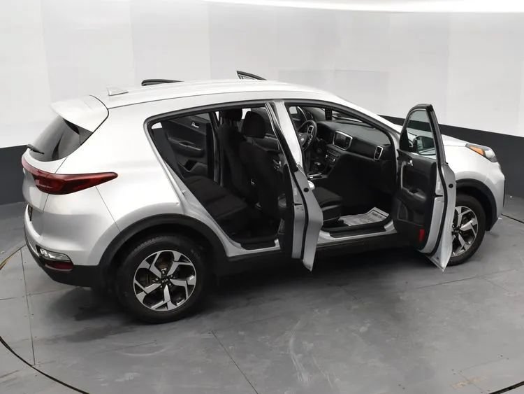 Used 2020 Kia Sportage LX w/ LX Popular Package AWD/4WD image 6