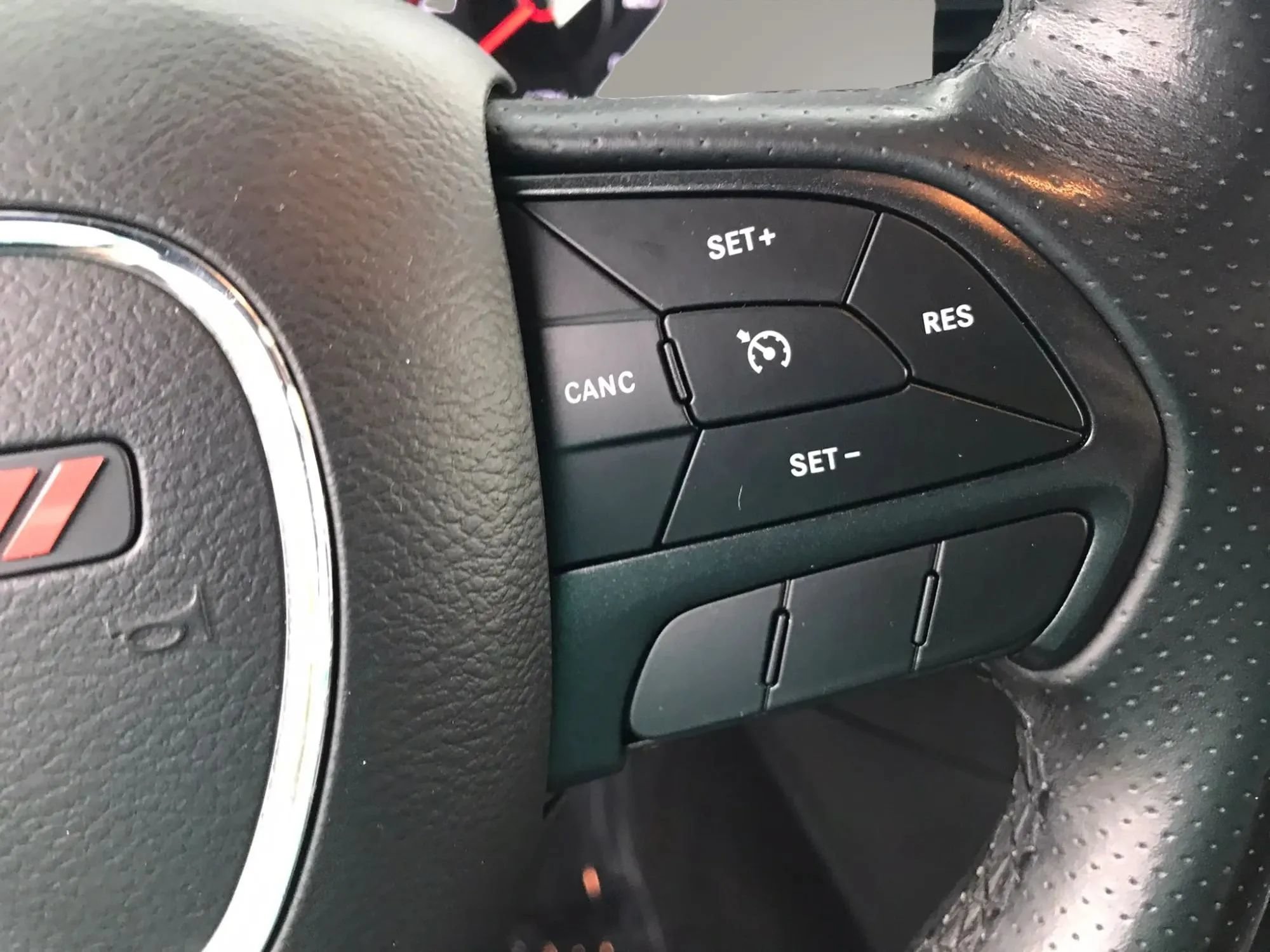Used 2019 Dodge Charger SXT AWD/4WD image 18