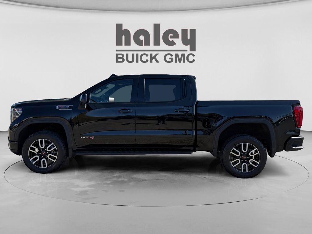 Used 2022 GMC Sierra 1500 AT4 w/ AT4 Premium Package AWD/4WD image 2