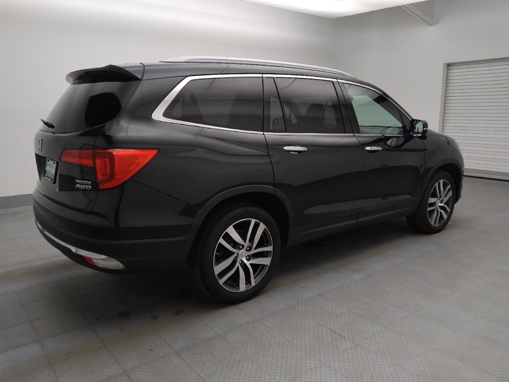 Used 2018 Honda Pilot Touring image 10