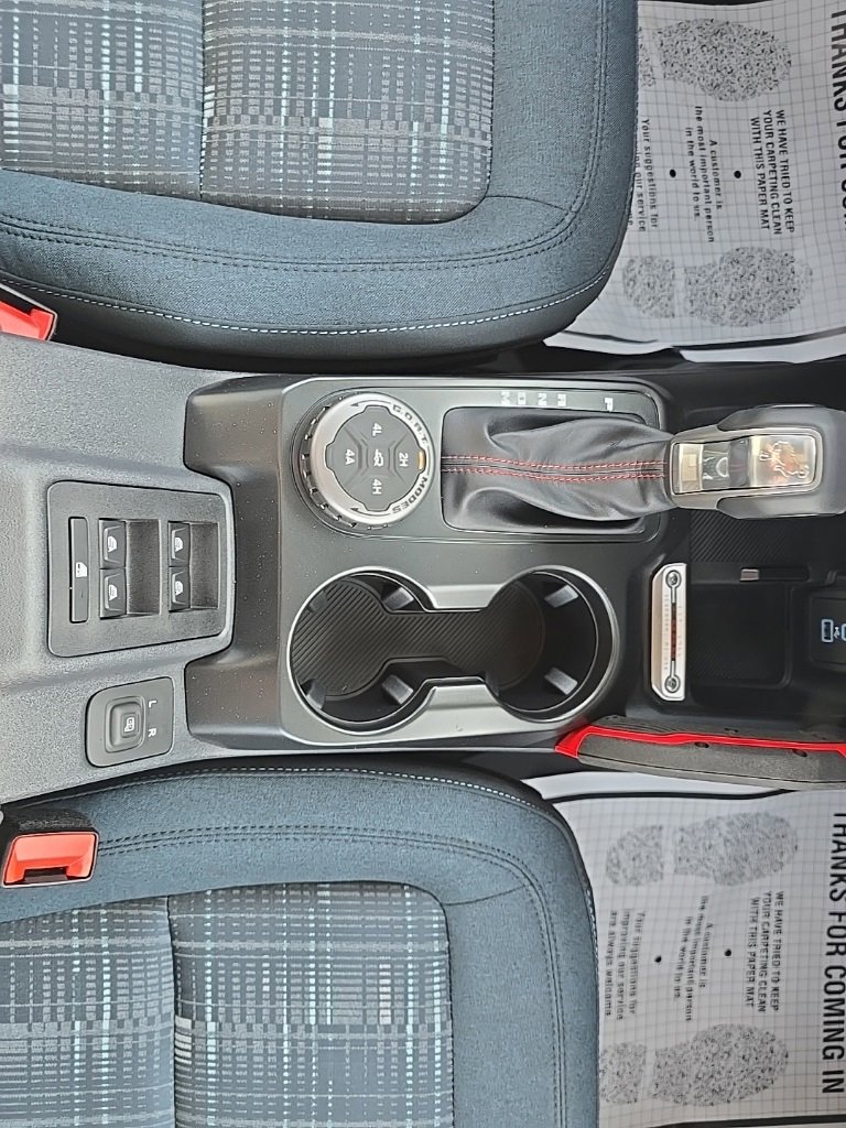 New 2025 Ford Bronco Heritage Edition image 34