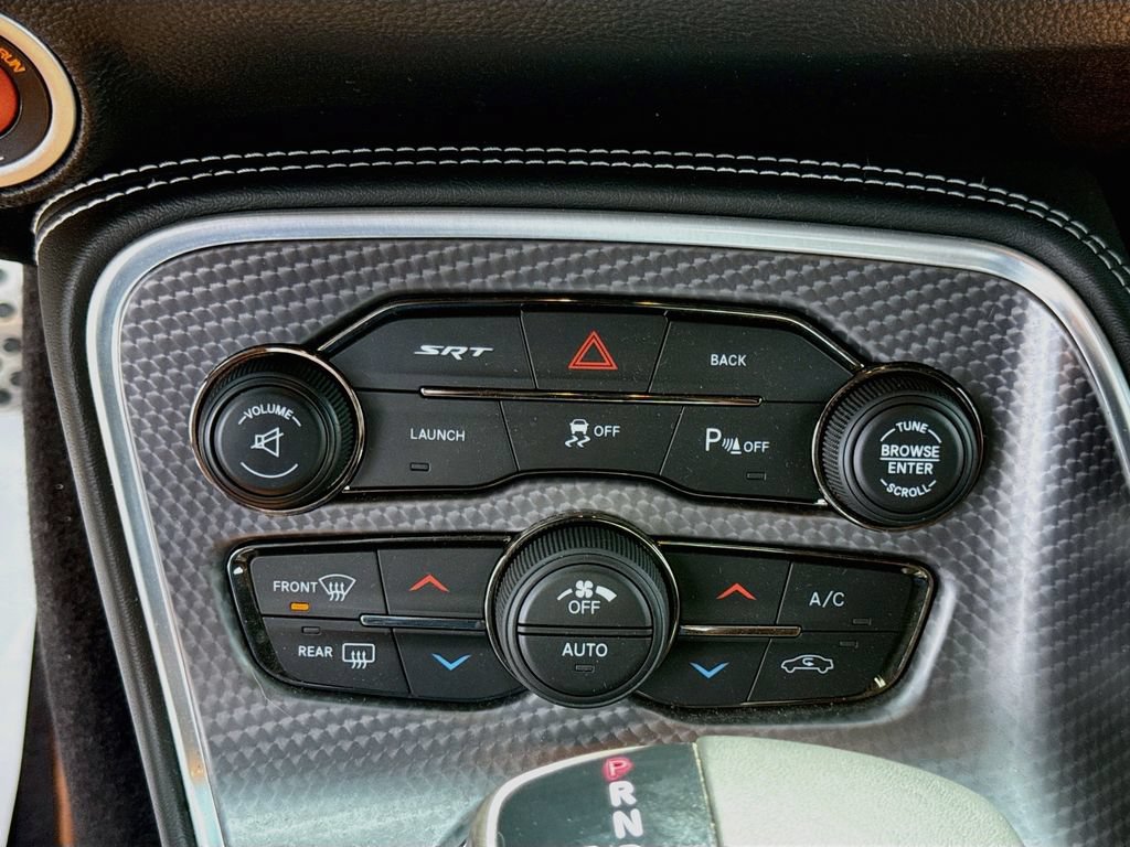 Used 2016 Dodge Challenger SRT Hellcat RWD image 16