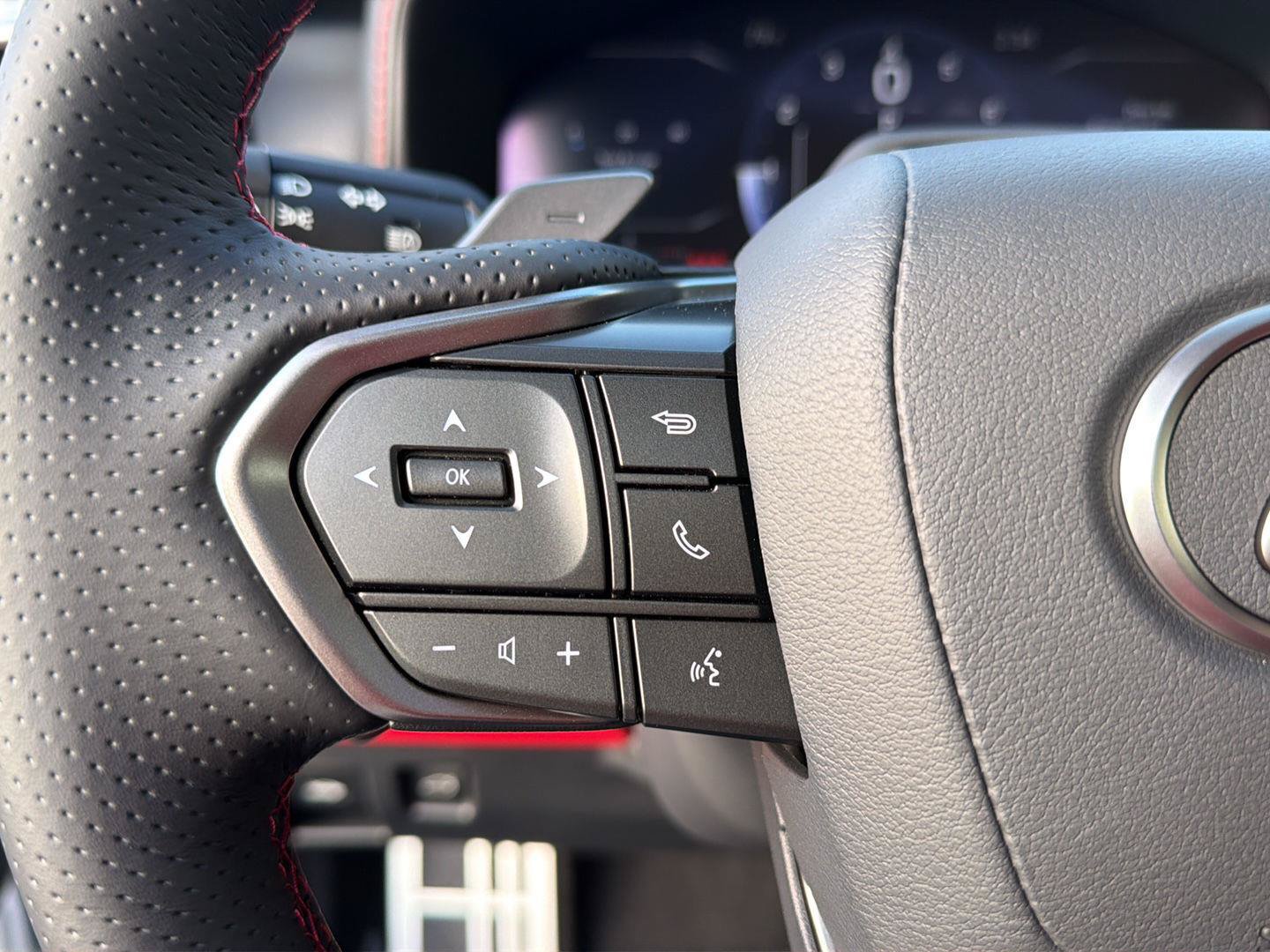 New 2026 Lexus IS 350 F Sport w/ Technology Package RWD image 21