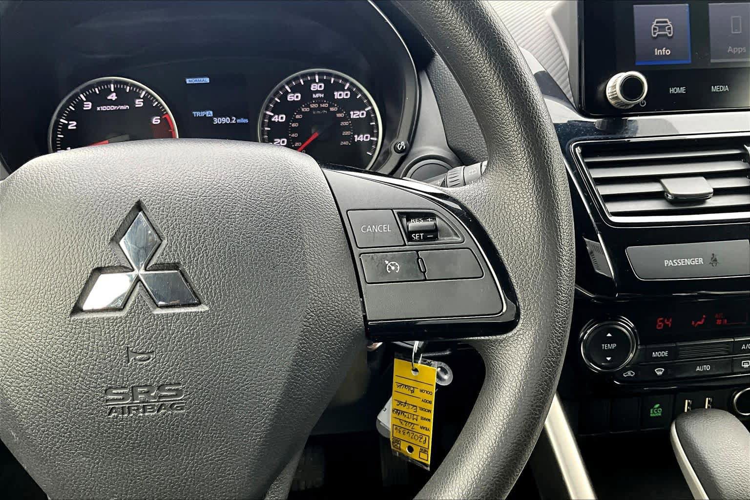 Used 2023 Mitsubishi Eclipse Cross LE image 24