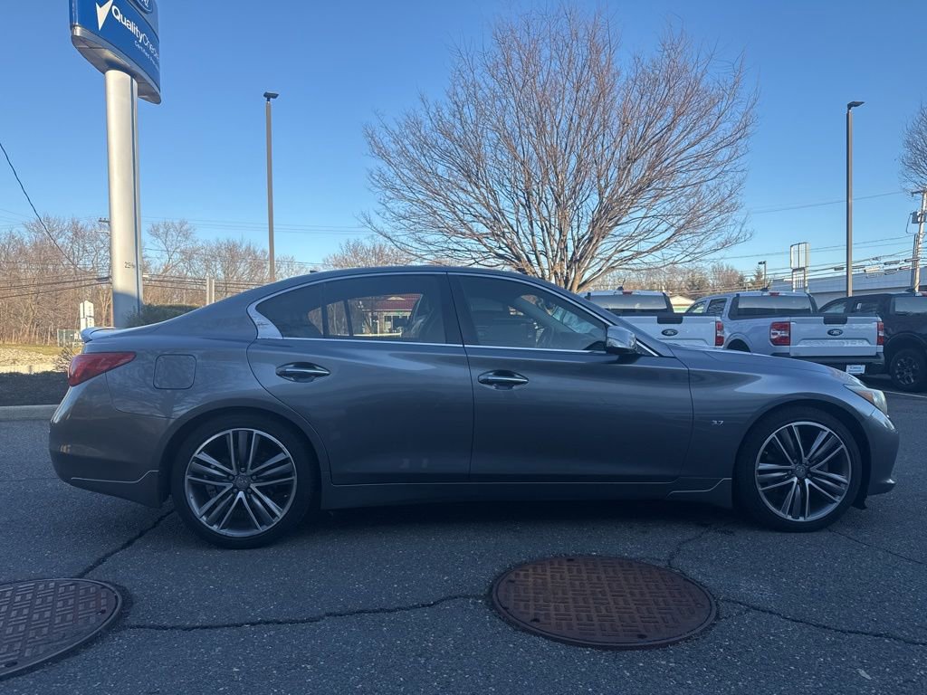 Used 2014 INFINITI Q50 Premium w/ Deluxe Touring Package image 15
