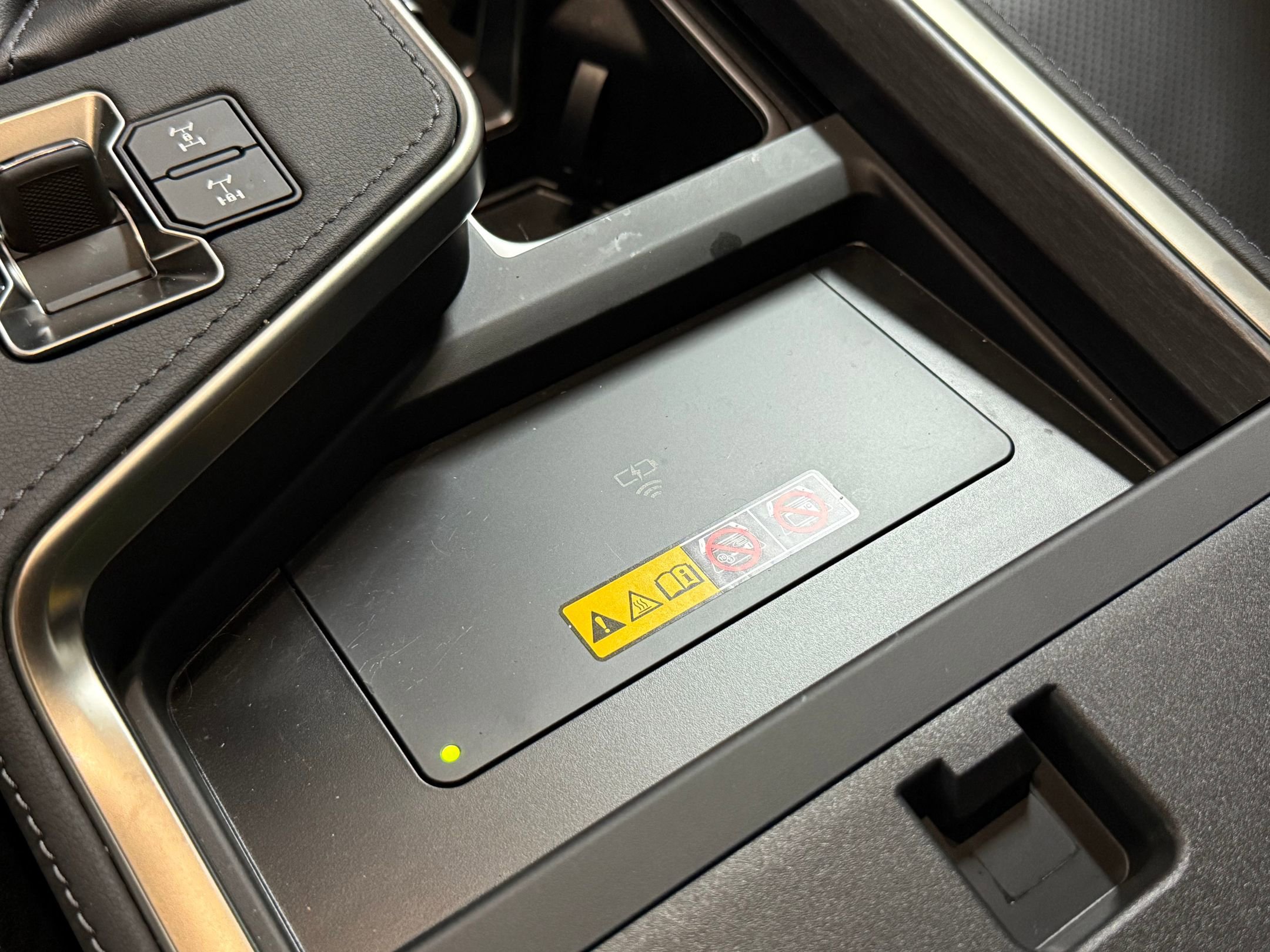 Used 2024 Lexus GX 550 image 33