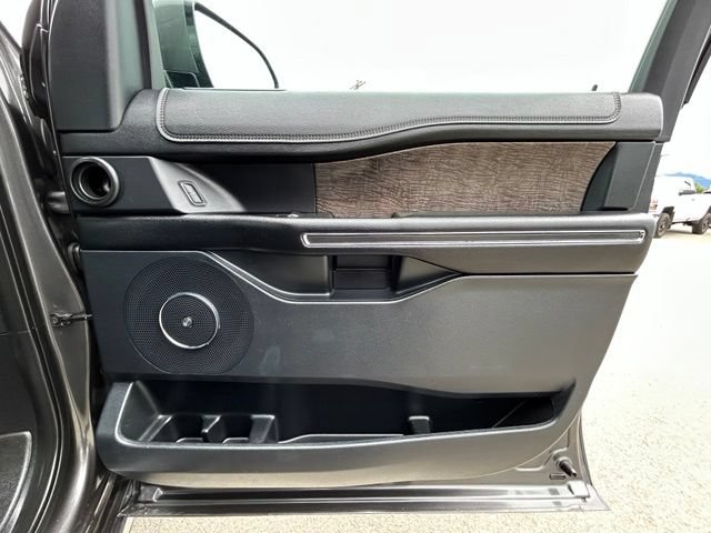 Used 2020 Ford Expedition Max Limited AWD/4WD image 39