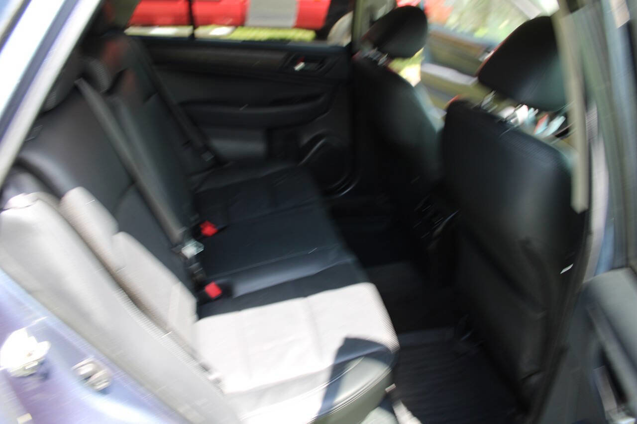 Used 2015 Subaru Outback 2.5i Limited image 39