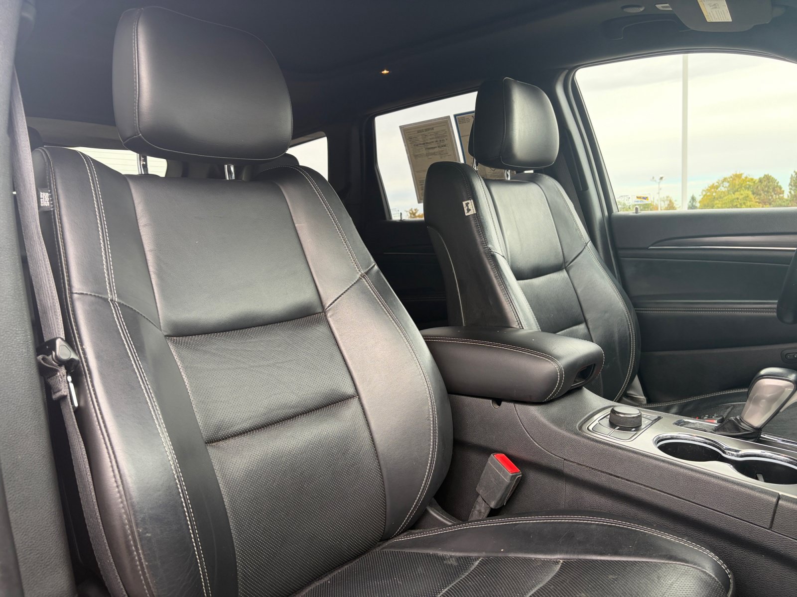 Used 2021 Jeep Grand Cherokee Limited w/ Quick Order Package 28K 80th AWD/4WD image 30